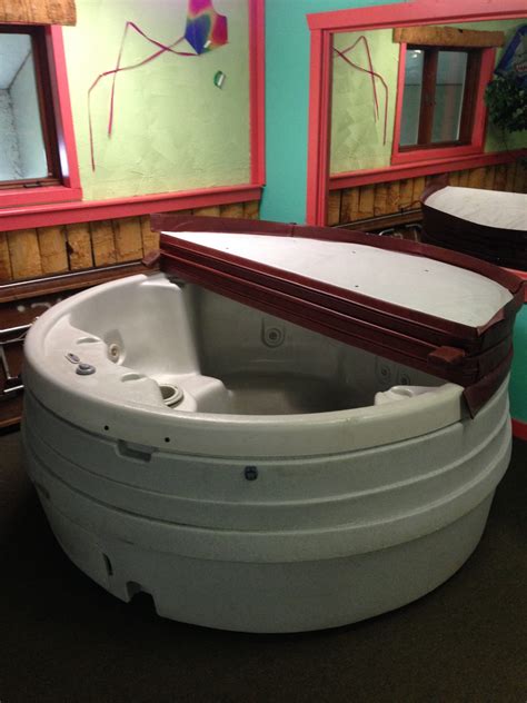 Dream Maker Used Hot Tub Ready For Delivery Hot Tub Insider