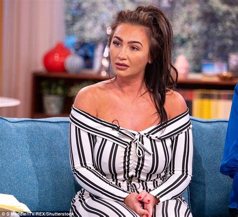 Lauren Goodger Defiantly Shares Sexy Snaps As She Hits Out At Trolls For Giving Her Mental
