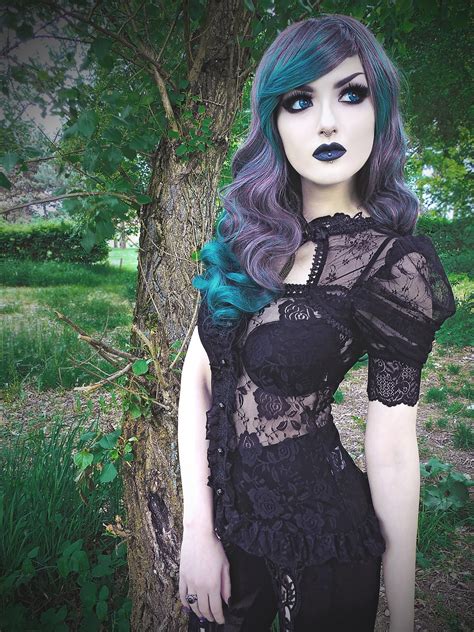 Goth Gothic Victorian Cyber Pastel Beauty Fashion Costume