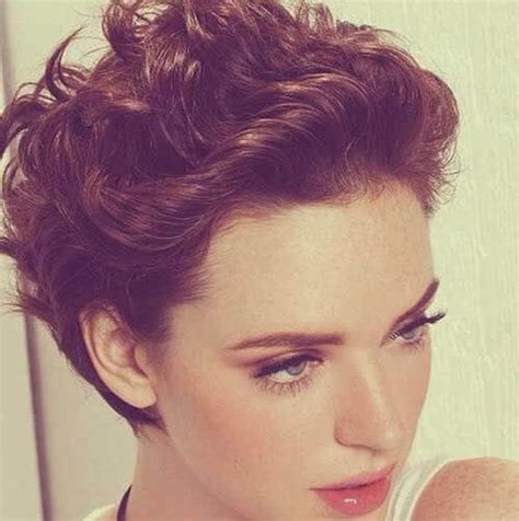 To define the sections, rub a dab of pomade between your fingers, then rake and twirl. 55 Adorable Ways to Sport a Long Pixie Cut - My New Hairstyles