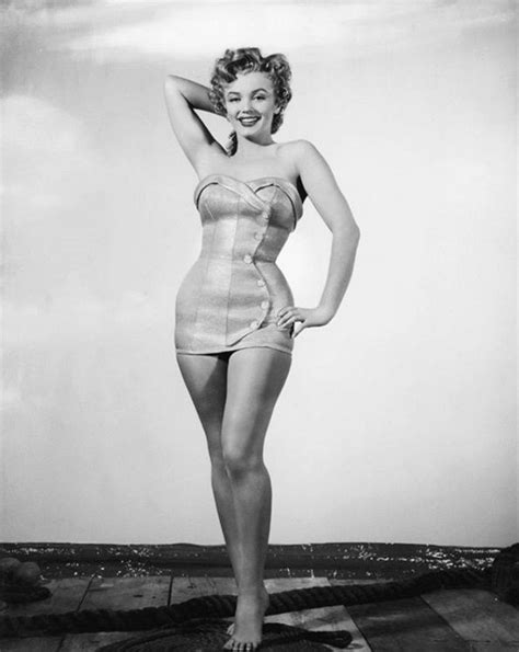 Marilyn Monroe Hourglass
