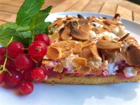 Maybe you would like to learn more about one of these? Johannisbeer-Baiser-Kuchen: mein Sommertraum Kuchen ...