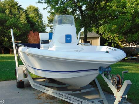 Combines The Versatility Of Fishing Boat And A Runabout Center