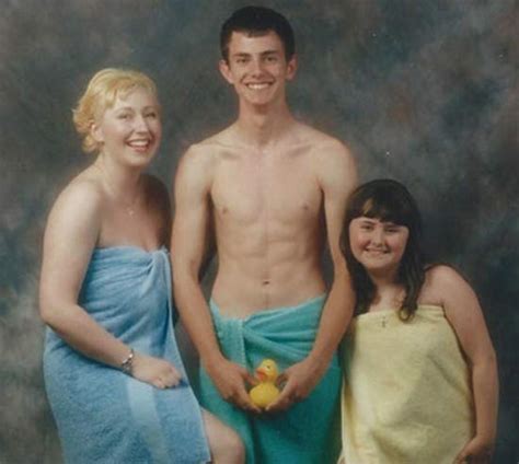 List Pictures Hilariously Awkward Family Photos That Will Make You