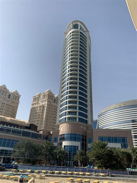 Hilton Doha Stadthotel Mit Pool Und Strand Hometravelz Der