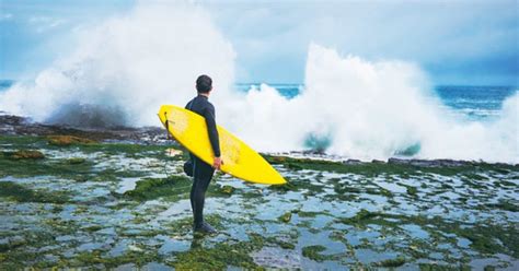 11 Badass Surfers Who Will Make You Want To Move To Hawaii Mindbodygreen