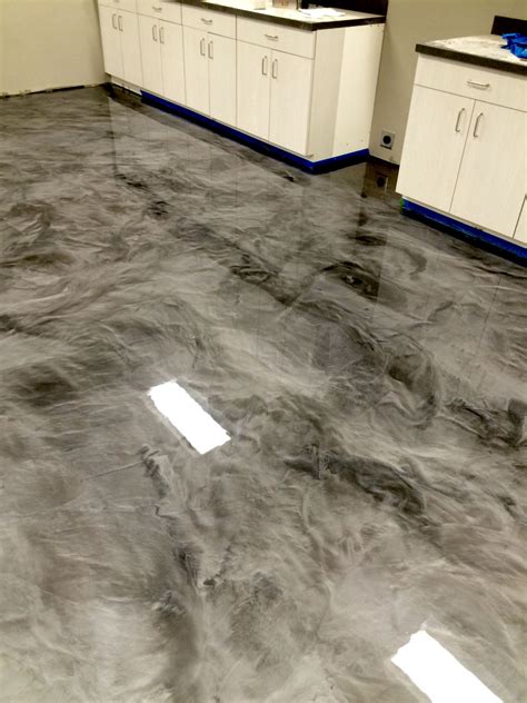 Choose from a variety of a residential kitchen epoxy flooring will definitely be a conversation piece with your guests. Metallic epoxy floor coatings by Sierra Concrete Arts ...