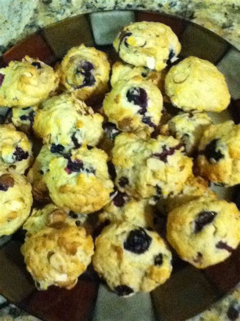 Make these with almond flour for crisper flavorful cookies and press an almond in the center. Giada's blueberry almond cookies I made them with Disaronno yum! | Food, Almond cookies, Yum