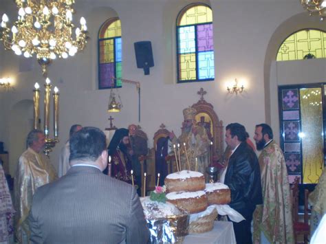 Στο ιερό παρεκκλήσιο του αγίου γεωργίου, της ενορίας της κοιμήσεως της θεοτόκου αμπελώνος χοροστάτησε στην ακολουθία του ακαθίστου ύμνου της υπεραγίας θεοτόκου ο σεβασμιώτατος. Ι.Ν.ΑΓΙΟΥ ΓΕΩΡΓΙΟΥ ΠΑΛΑΙΟΧΩΡΙΟΥ ΓΑΣΤΟΥΝΗΣ ΝΟΜΟΥ ΗΛΕΙΑΣ: 13 ...
