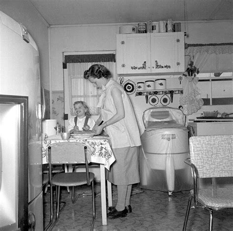 shorpy historical photo archive making pies with mom 1955 shorpy historical photos