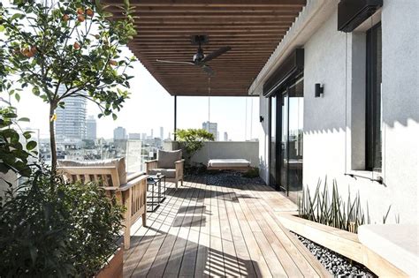 Duplex Penthouse With Roof Terrace Gets A Graphical Redesign