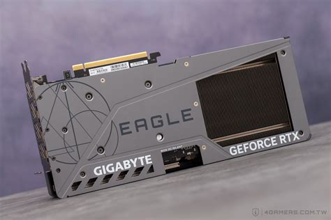 Gigabyte GeForce RTX 4070 Ti Eagle Review 1440p Light Chase Game