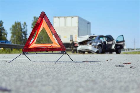 Common Roadside Assistance Scams And How To Avoid Them