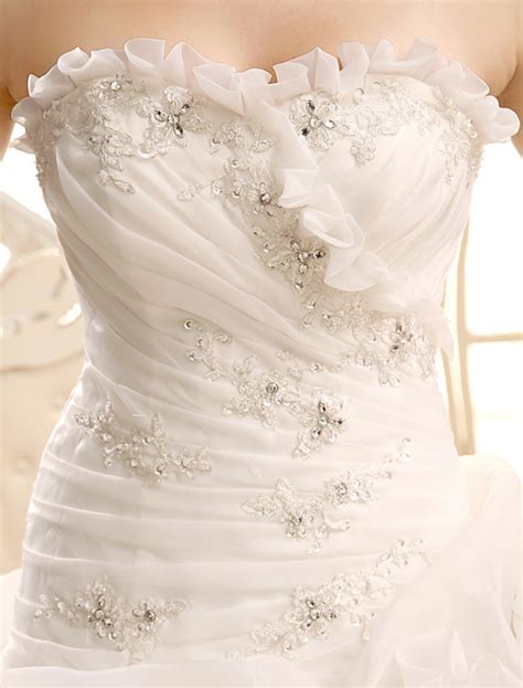 Ivory A Line Floor Length Bridal Wedding Dress With Sweetheart Neck