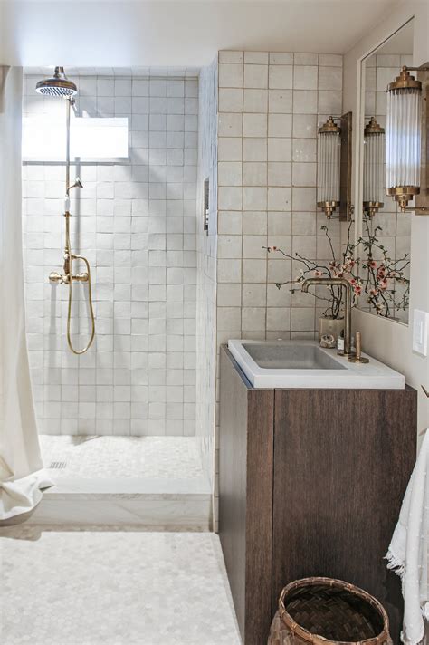Room Of The Week Beautiful Finishes Elevate This Earthy Bathroom