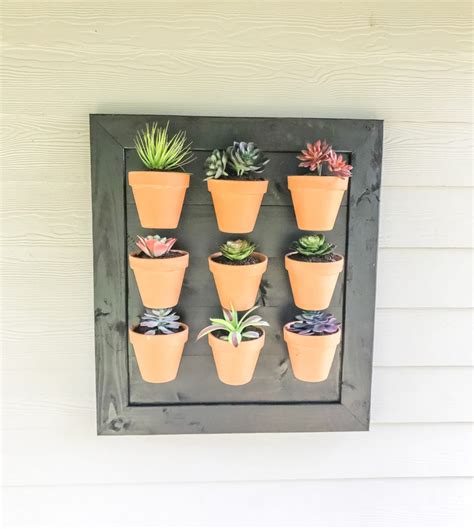 Diy Outdoor Wall Planter Southern Yankee Diy Outdoor Projects