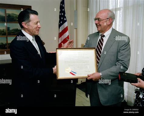 Secretary Of Defense Casper W Weinberger Hosts Swearing In Ceremony Of