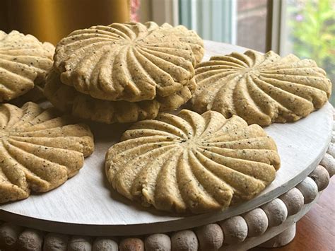 Earl Grey Shortbread Cookies — Bewitching Kitchen