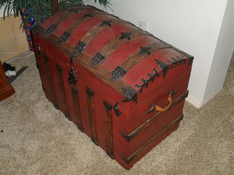 Old Red Chest Collectors Weekly