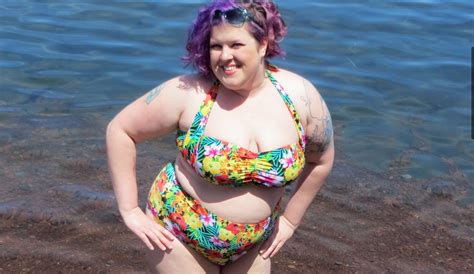 Fat Woman In Bikinis Sexy Handy Videos