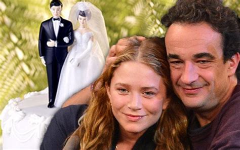 Mary Kate Olsen Weds 17 Years Older Fiancé In New York