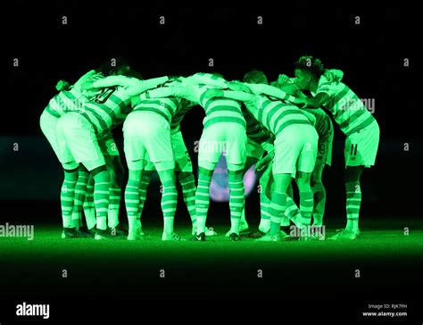 Celtic Glasgow Huddle Hi Res Stock Photography And Images Alamy