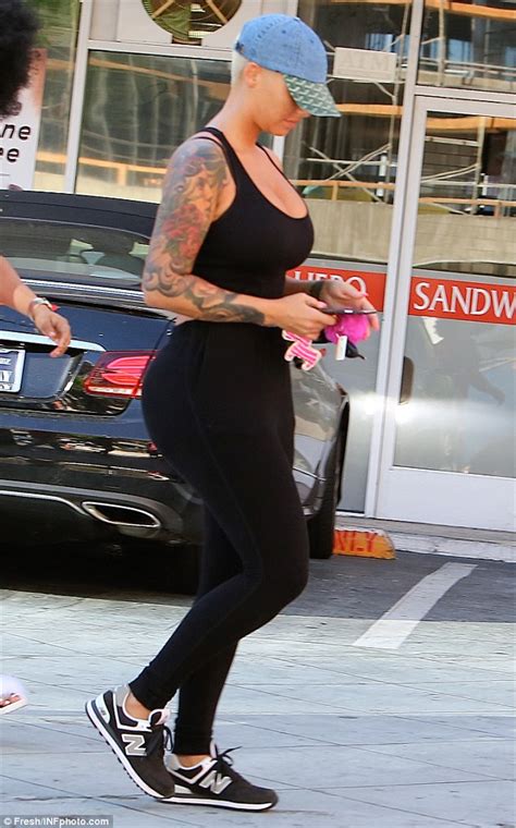 Amber Rose Flaunts Her Curves In Gym Pants In Los Angeles Daily Mail