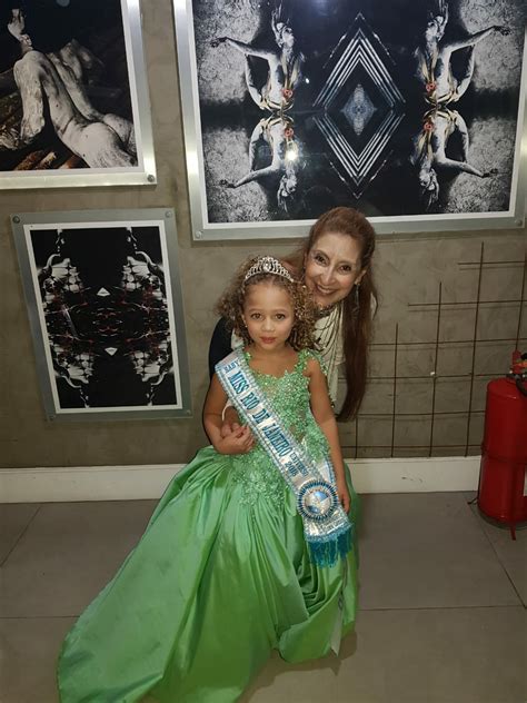 Sophia Andrade De Belford Roxo é Eleita Miss Rio De Janeiro Universo Notícias De Belford Roxo