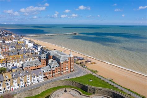 The 10 Best Beaches In Kent To Visit This Summer Cn Traveller