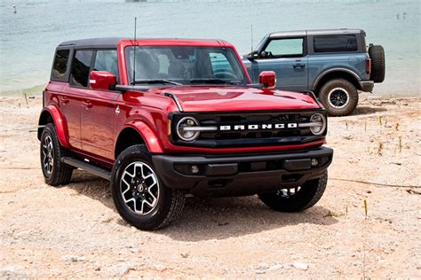 Your Favorite Ford Bronco Color Might Disappear For 2022 Carbuzz