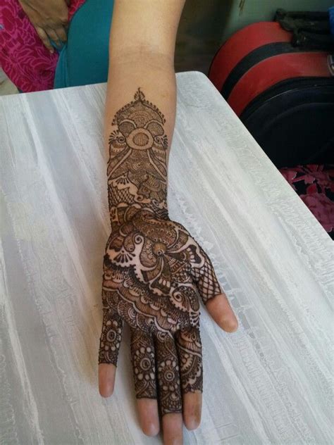 However the craze for wedding designs is above other henna. Indian | Hand henna, Henna hand tattoo, Hand tattoos