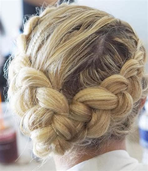 20 Halo Braid Ideas To Try In 2021 Braided Hairstyles For Wedding Dutch Braid Updo Braided