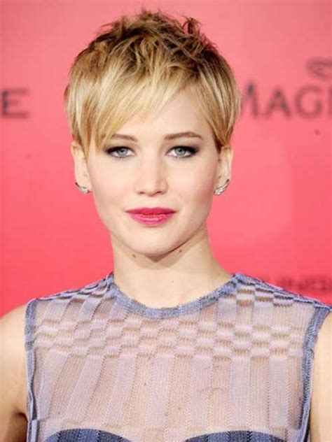Jennifer Lawrences Best Short Hairstyles To Copy In 2016