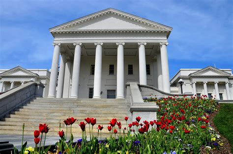 Virginia State Capitol Building In Richmond Virginia Encircle Photos