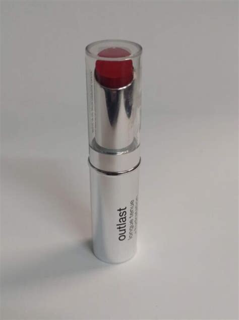 Covergirl Outlast Longwear Moisture Lipstick 925 Red Rouge Ebay