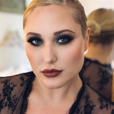The 1990s is often remembered as a decade of peace, prosperity and the rise of the internet (world wide web). Pin on Hayley Hasselhoff