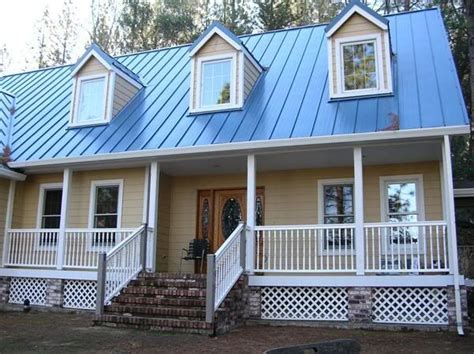 Blue steel frame structure of the roof. blue metal roof pictures - Google Search | the "BLUE ...