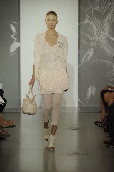 Trends Ss2010 The Nude Look Team Peter Stigter Catwalk Show