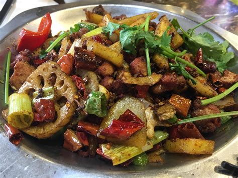 Śledź swoje zamówienie z food tracker® i ciesz się ulubionym jedzeniem z dostawą! I Ate Sichuan Spicy Dry Pot : food