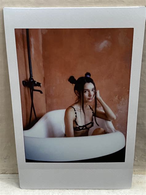 Modelo de arte nude Instax Mini película de lencería bañera Etsy España