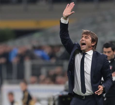 Harapan aubameyang jelang derbi london utara tottenham vs arsenal. Arsenal: Forget Jose Mourinho, go and get Antonio Conte