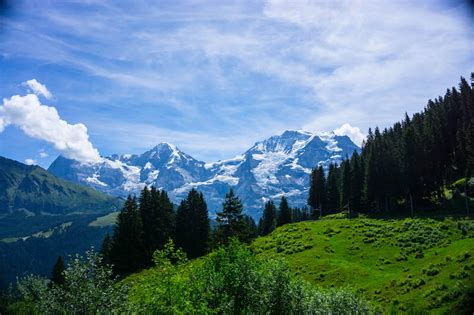 11 Breathtakingly Beautiful Places To Visit In Switzerland