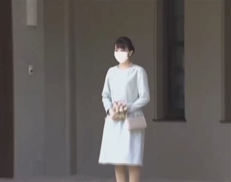 In 2017 Princess Mako Of Japan Chooses Love Over Status And Forfeits Her Title Upon Getting