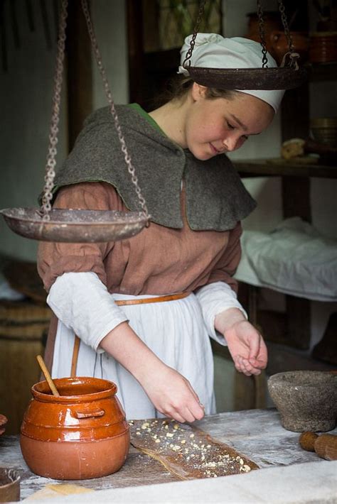 Making Pastries Medieval Life Medieval Costume Medieval Clothing