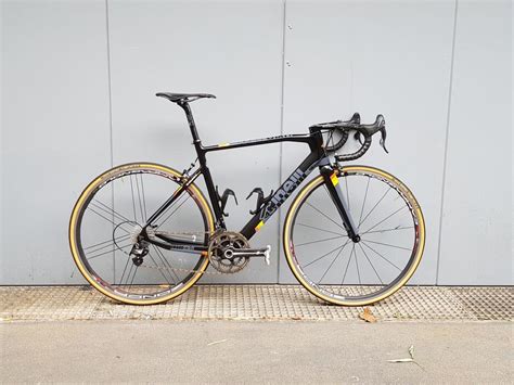 Rolling like a big shot, chevy tuned up like a nascar pitstop fresh paint job check fresh inside check is the outside frame in. Cinelli Superstar : Bikeporn