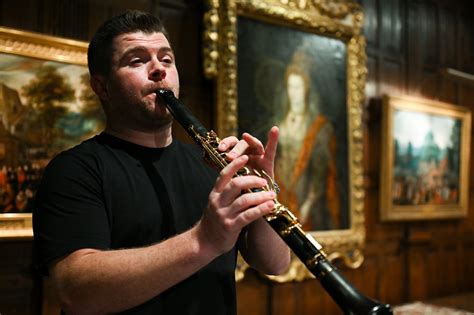 julian bliss clarinettist meet the artist