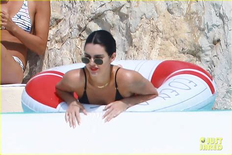 Kendall Jenner Rocks Black Thong Swimsuit While Poolside In Cannes