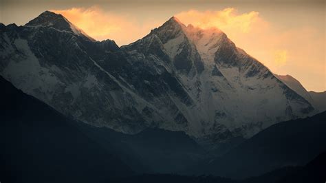 Mount Everest Mountains Photography Snow Clouds Landscape Hd