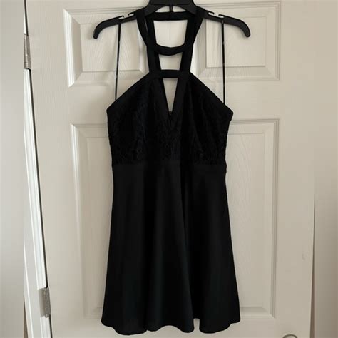 Lulu S Dresses Lulus All My Daydreams Black Lace Skater Dress