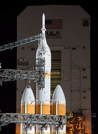 Beautiful Pictures From Launch Of Nasas Orion Spacecraft